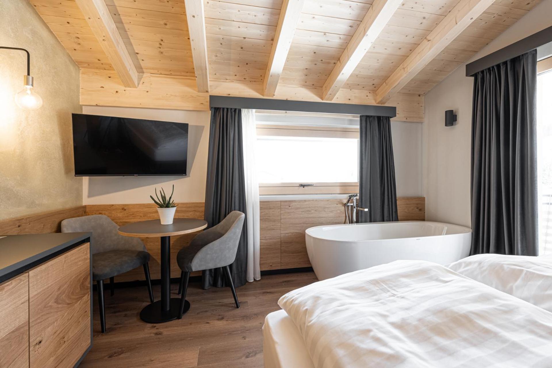 Bed and Breakfast Garni La Violetta Soraga di Fassa Exterior foto