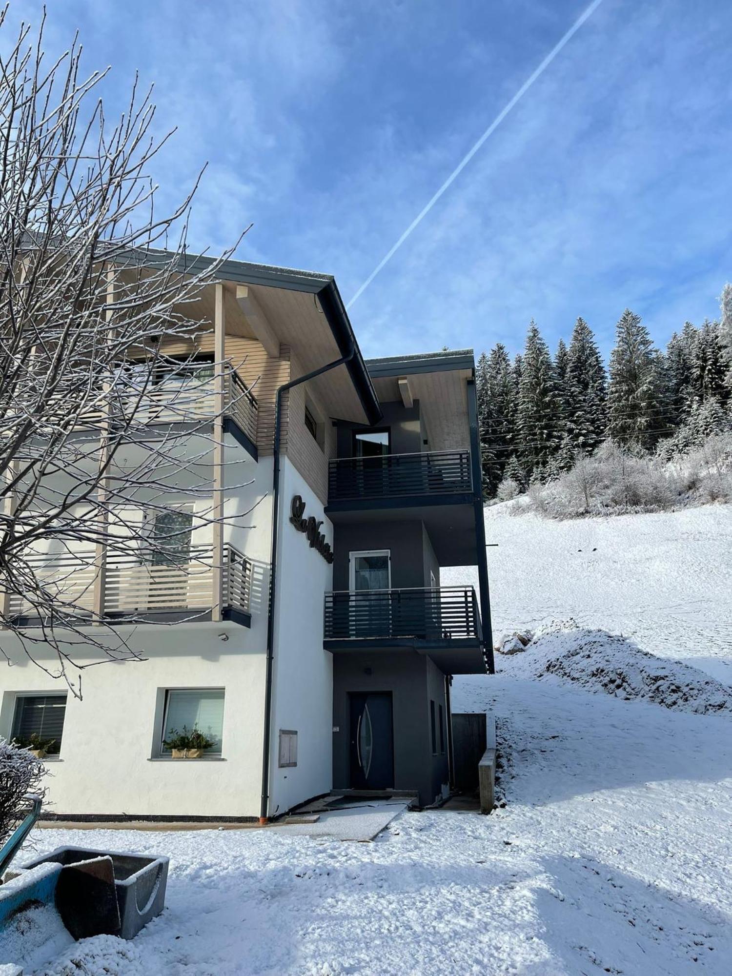 Bed and Breakfast Garni La Violetta Soraga di Fassa Exterior foto